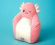 Deti sa môžu oprieť v sedacích vakoch Squishmallows.
