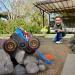 Hot Wheels Monster Trucks: Mega Tiger Shark RC diaľkovo ovládané auto - Mattel