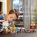 LEGO® Minecraft: Ducholodný balón a útok na dedinu (21273)