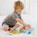 Melissa &amp; Doug: Drevená manipulačná tabuľa so zámkami a západkami na rozvoj zručností - Spin Master