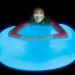Super Glo Wubble svietiaca bublinková lopta modrá farba 75 cm